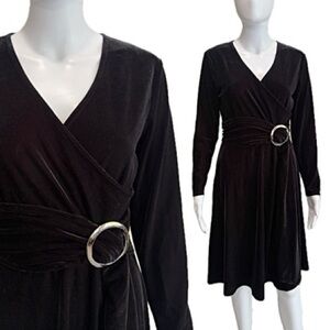 Talbots Velvet Midi Dress Size 6 Black Plush Velour Ring Belted Faux Wrap Event